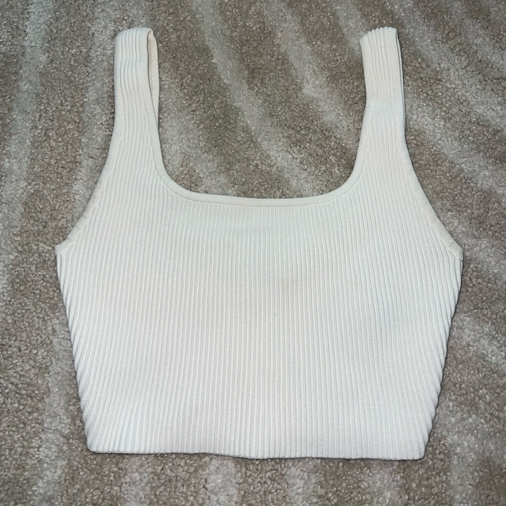 Aritizia Sculpt Knit Squareneck Cropped Tank